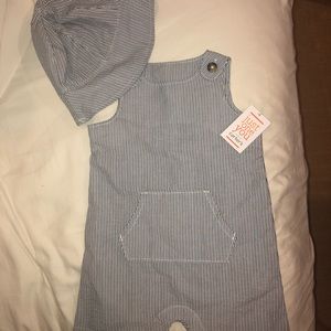 Carter’s 12 month 2 piece set